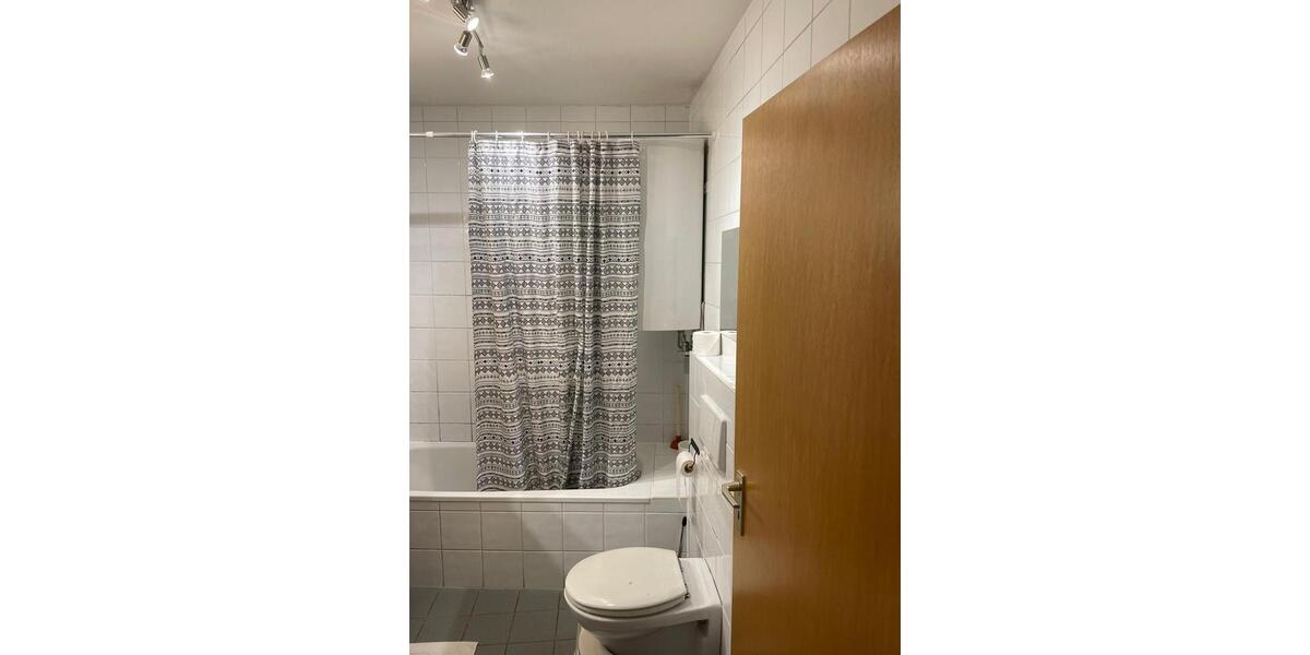 Dachgeschoßwohnung Bad Neustadt an der Saale - 2.5 Zimmer, 70 m&sup2;, 895&euro; | Angebot:26632556
