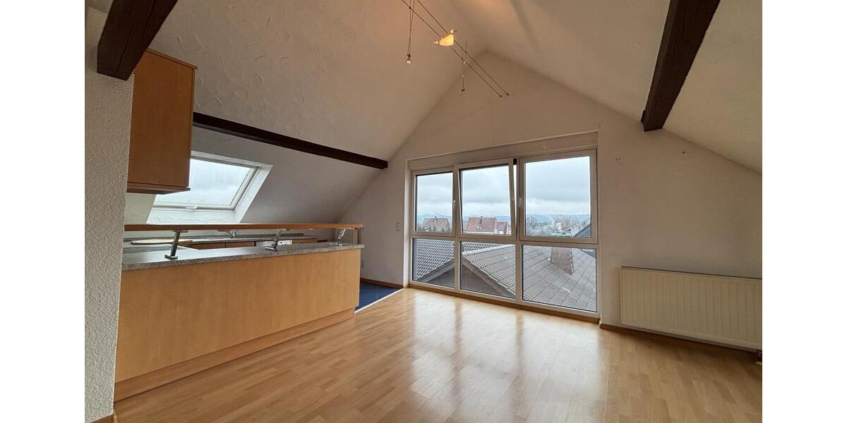 Dachgeschoßwohnung Homburg - 2 Zimmer, 75 m&sup2;, 680&euro; | Angebot:26393244
