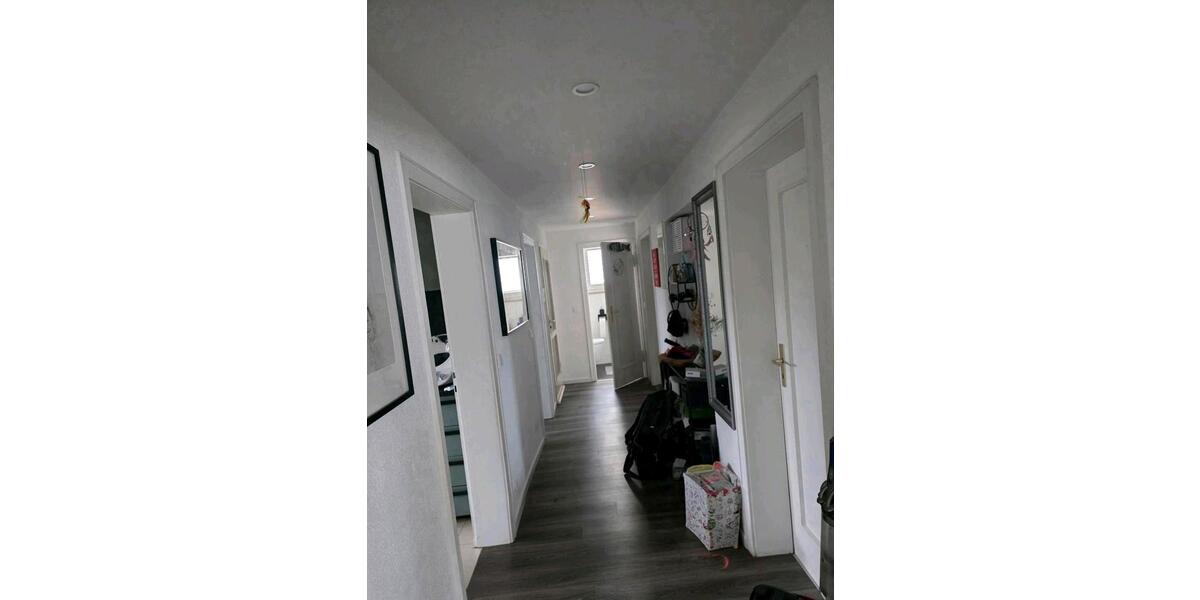 Etagenwohnung Köngen - 4 Zimmer, 80 m&sup2;, 1.650&euro; | Angebot:26177054