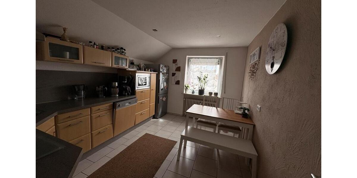 Dachgeschoßwohnung Manching - 3.5 Zimmer, 85 m&sup2;, 850&euro; | Angebot:26706088