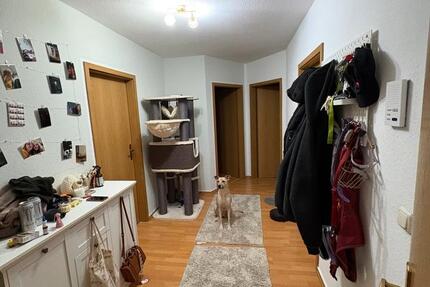 Wohnung Grimmen - 2 Zimmer, 76 m&sup2;, 745&euro; | Angebot:24473137