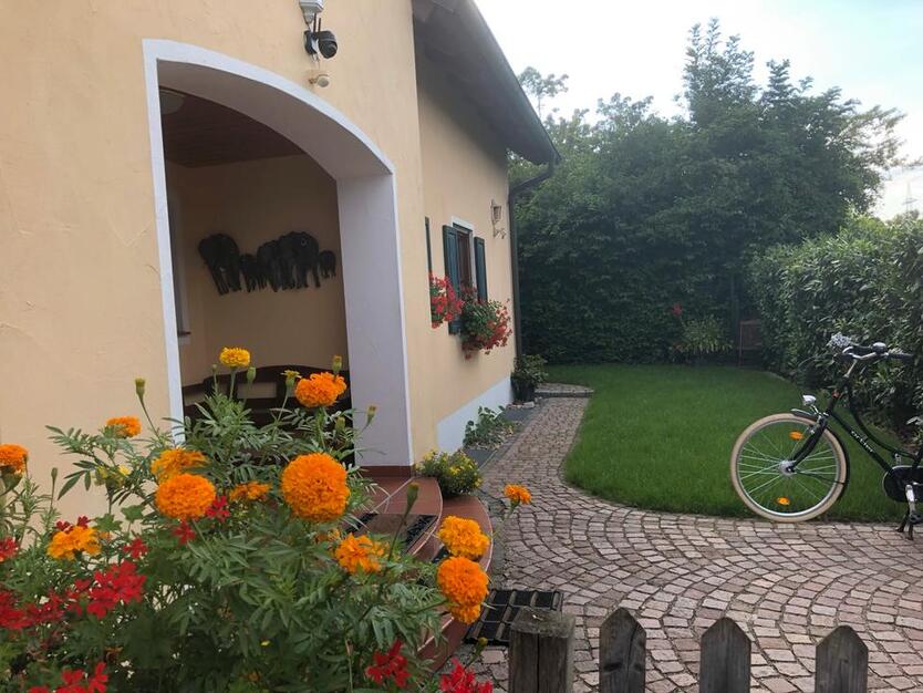 WG Zimmer mit Balkon