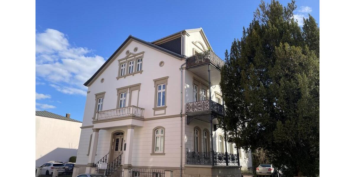 Dachgeschoßwohnung Naumburg (Saale) - 2 Zimmer, 81 m&sup2;, 640&euro; | Angebot:25570828