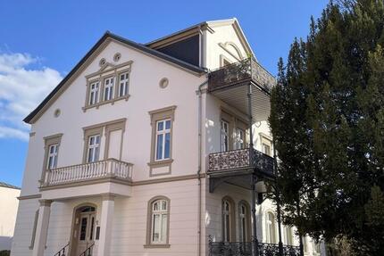 Wohnung Naumburg (Saale) - 2 Zimmer, 81 m&sup2;, 640&euro; | Angebot:25570828