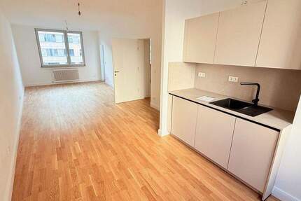 City-Büro mit sonnigen Balkon gesucht?! *Top Lage* 2 zimmer