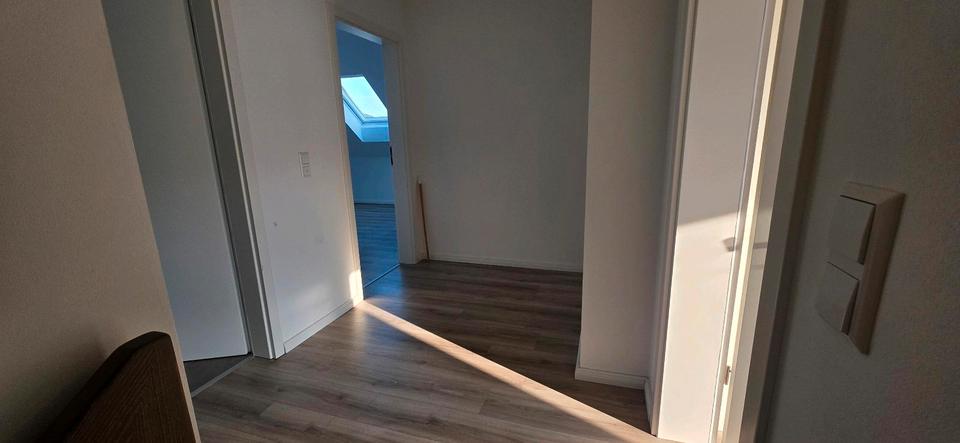 Einfamilienhaus Wöllstein - 5 Zimmer, 136 m&sup2;, 1.850&euro; | Angebot:26429859