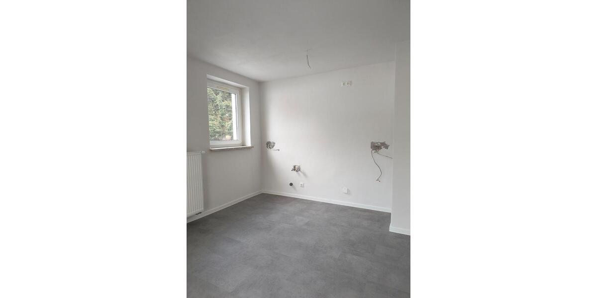 Erdgeschoßwohnung Bad Elster - 2 Zimmer, 60 m&sup2;, 480&euro; | Angebot:24653937