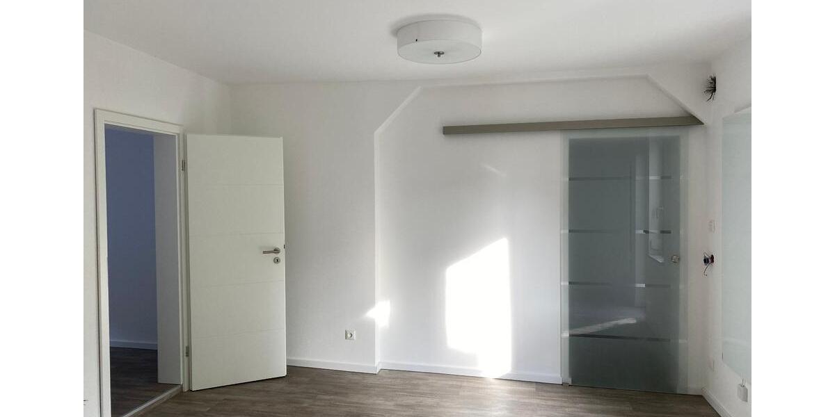 Erdgeschoßwohnung Coburg - 2 Zimmer, 60 m&sup2;, 660&euro; | Angebot:25767093
