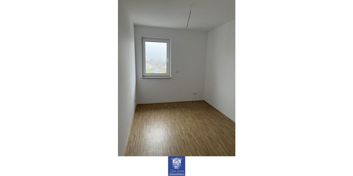 Dachgeschoßwohnung Arnsdorf - 2 Zimmer, 42 m&sup2;, 580&euro; | Angebot:24434555