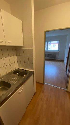 1 Z mit Singleküche, Duschbad, App 33, Dudweiler Landstraße 115, 66123 Saarbrücken