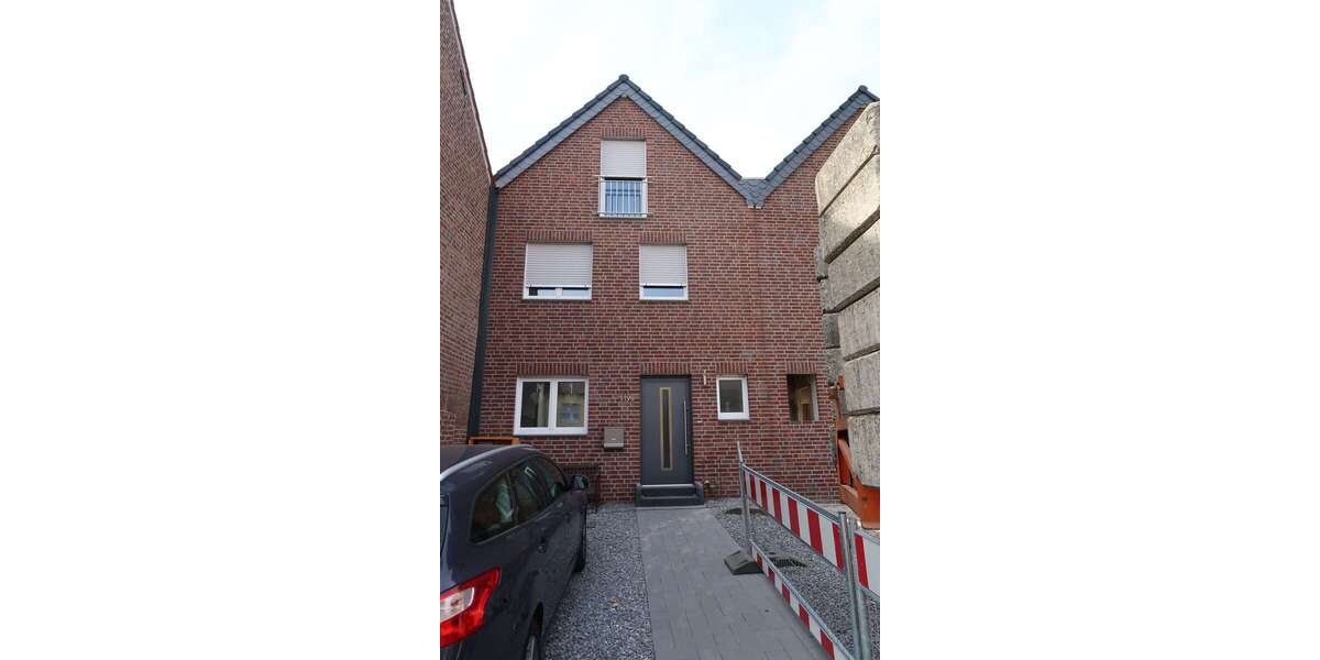 Einfamilienhaus Schaufenberg Schaufenberg - 5 Zimmer, 117 m&sup2;, 1.050&euro; | Angebot:26314396