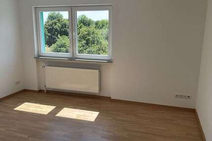 Wohnung Frankfurt-Kalbach Kalbach - 3 Zimmer, 70 m&sup2;, 1.120&euro; | Angebot:27190959