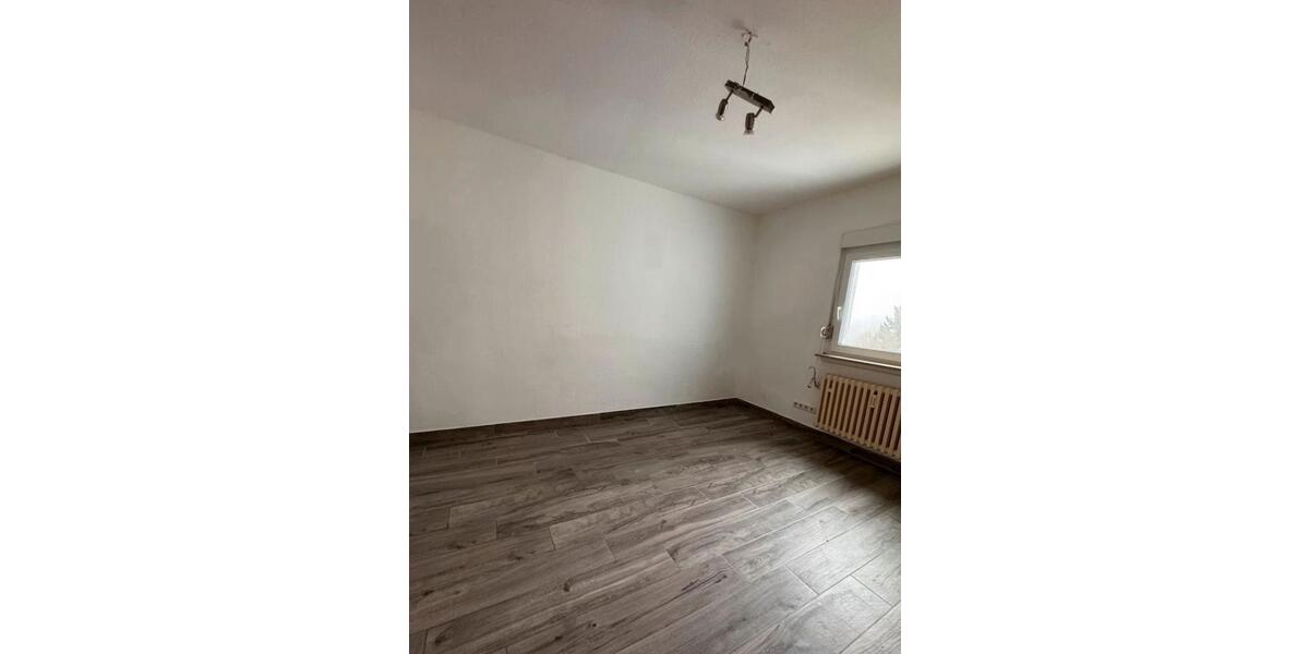 Etagenwohnung Mosbach - 3 Zimmer, 80 m&sup2;, 1.170&euro; | Angebot:26375227