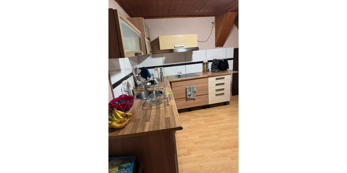 Dachgeschoßwohnung Aalen Attenhofen - 3 Zimmer, 85 m&sup2;, 800&euro; | Angebot:26231213