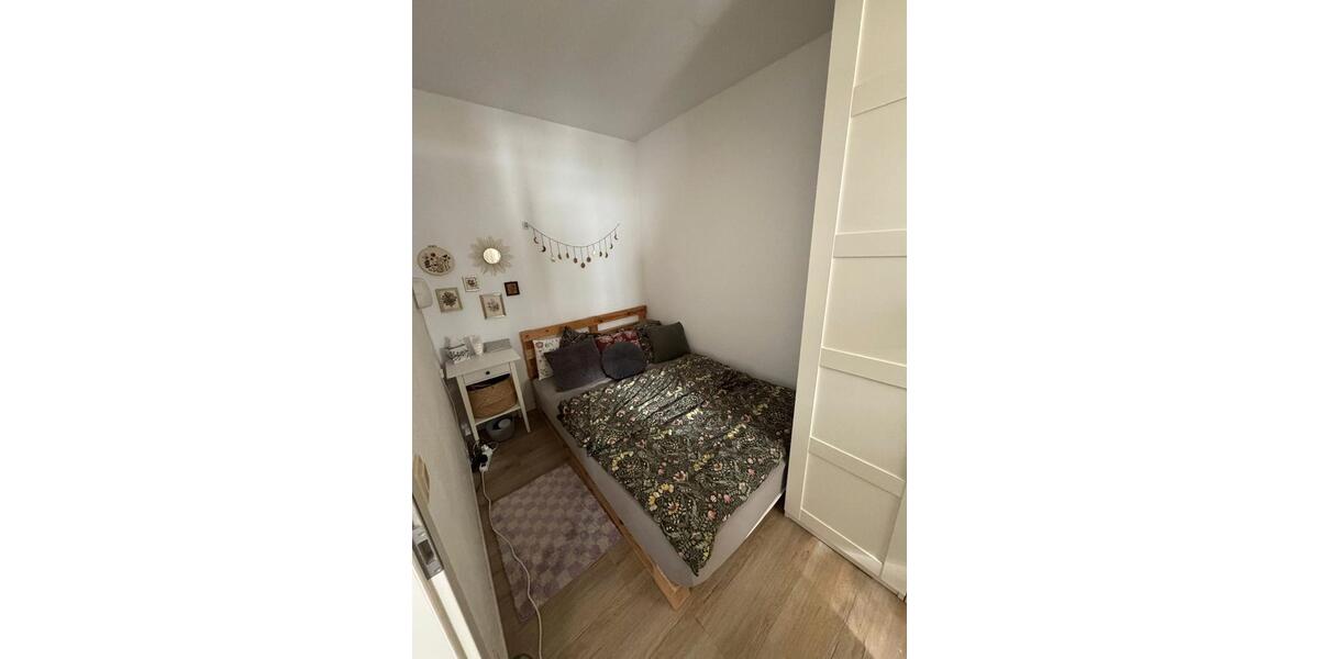 Etagenwohnung Köln Lindenthal - 2 Zimmer, 40 m&sup2;, 920&euro; | Angebot:26563149
