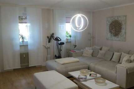 Wohnung Nürnberg Hasenbuck - 2 Zimmer, 70 m&sup2;, 750&euro; | Angebot:26630699