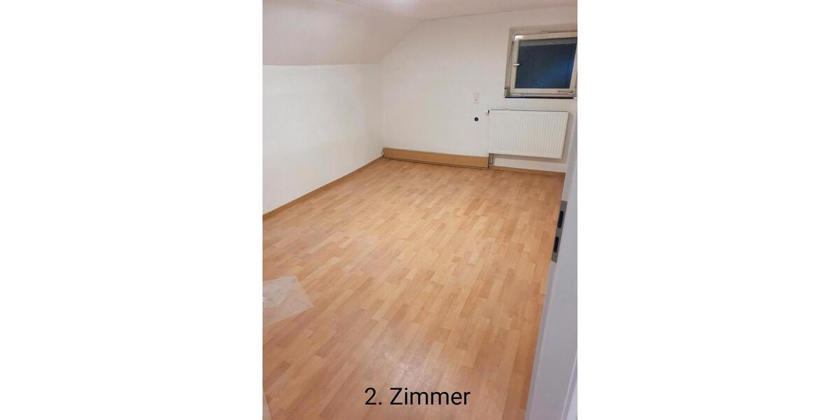 Dachgeschoßwohnung Amstetten - 3 Zimmer, 78 m&sup2;, 800&euro; | Angebot:26603218