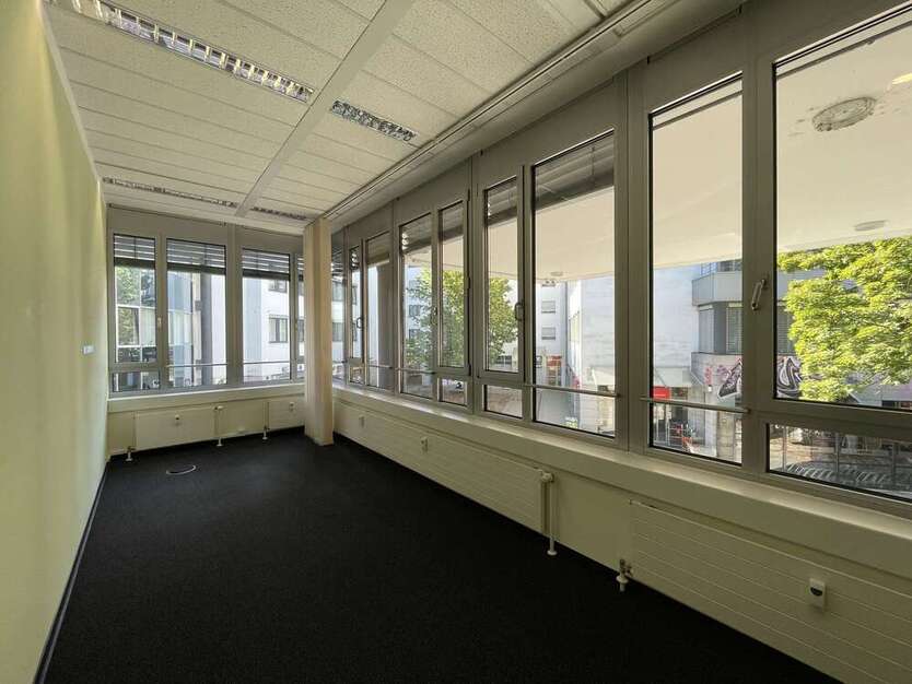 Genügend Platz zum Wachsen- Ihr neues Büro in den Gohlis Arkaden! 11 zimmer