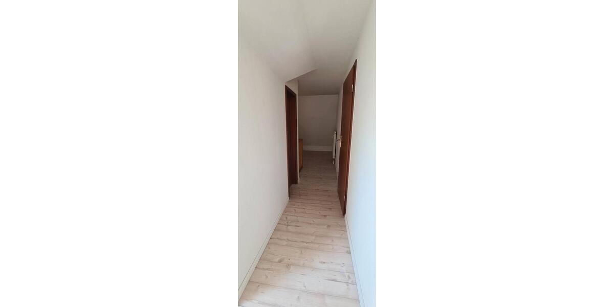 Maisonettenwohnung Oschersleben (Bode) - 4 Zimmer, 134 m&sup2;, 1.200&euro; | Angebot:26379988
