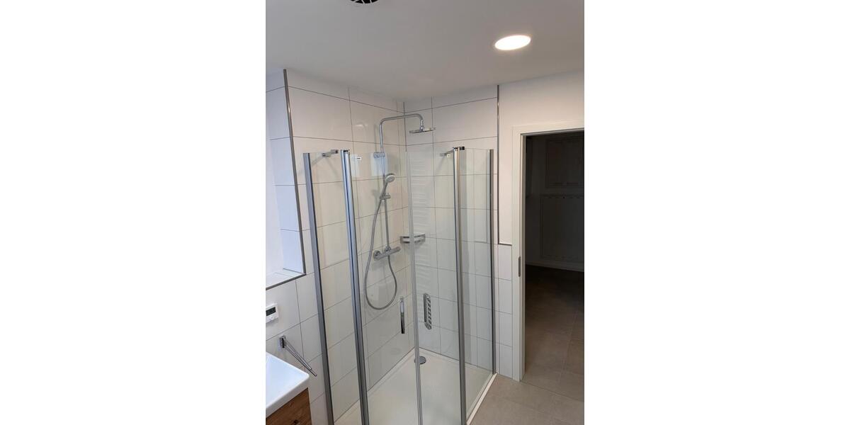 Dachgeschoßwohnung Vechelde - 3 Zimmer, 98 m&sup2;, 1.140&euro; | Angebot:24750912