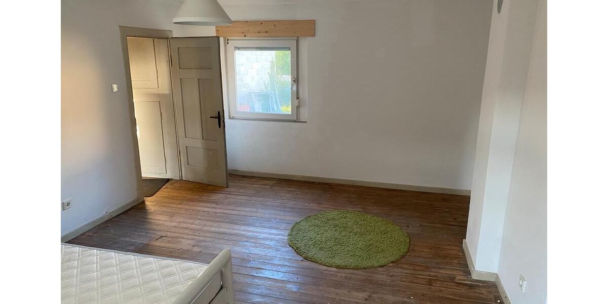 Etagenwohnung Bad Kreuznach - 5 Zimmer, 100 m&sup2;, 400&euro; | Angebot:26482409