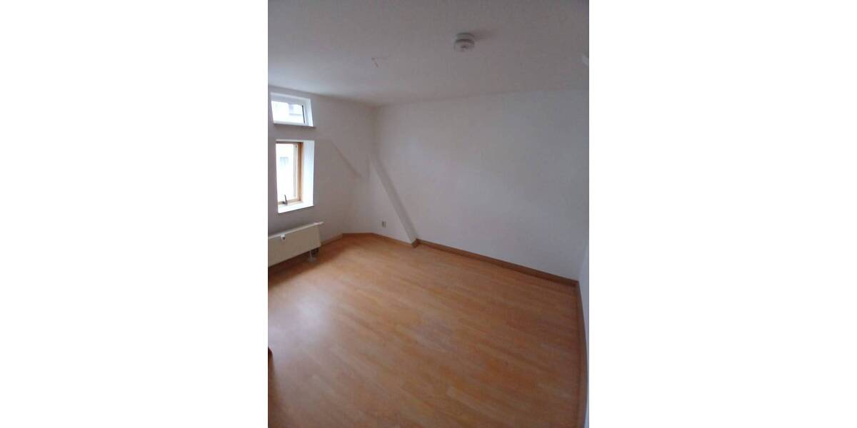 Etagenwohnung Reichenbach - 3 Zimmer, 59 m&sup2;, 295&euro; | Angebot:26759176