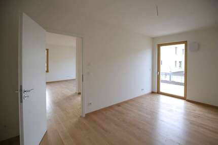 Wohnung zum Mieten in Markkleeberg 2.190 € 109.4 m² 3 zimmer