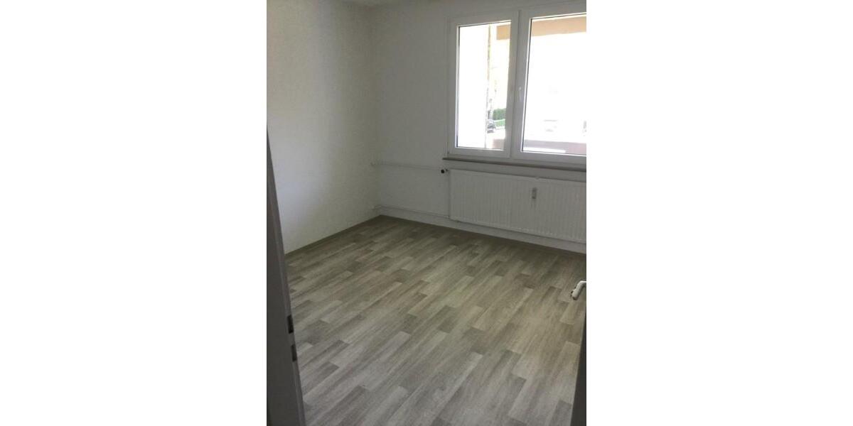 Erdgeschoßwohnung Bielefeld Mitte - 4 Zimmer, 84 m&sup2;, 882&euro; | Angebot:26486344