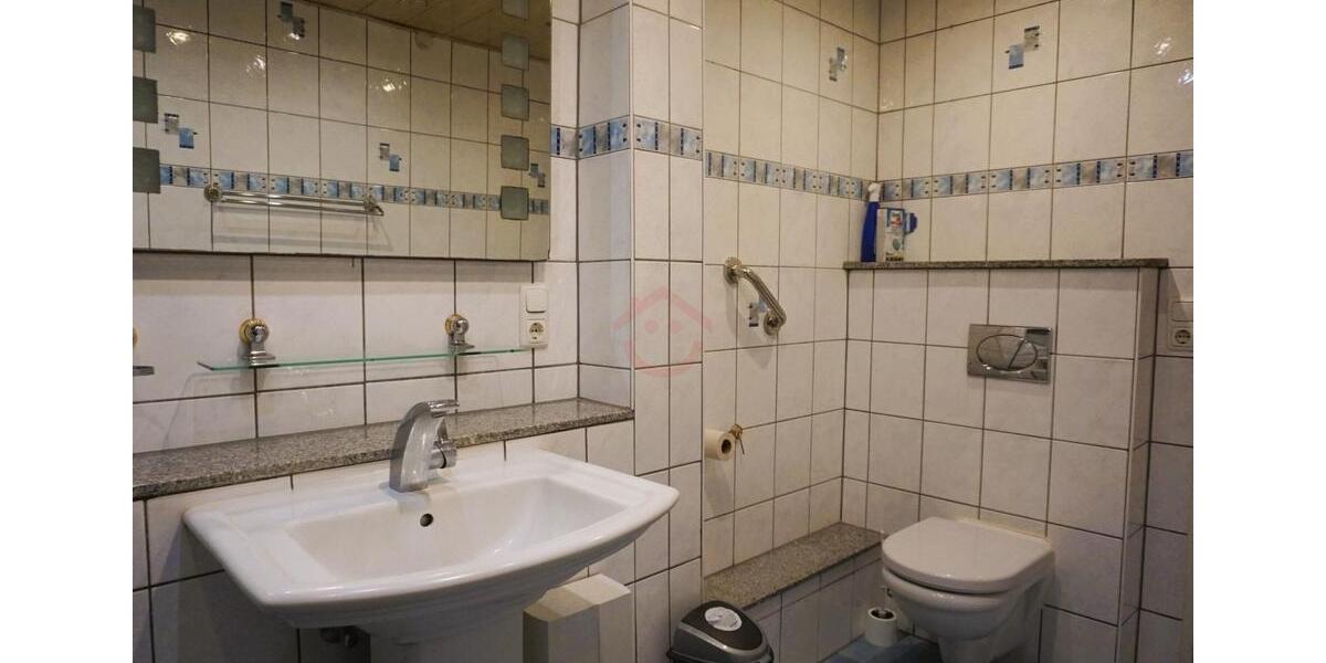 Etagenwohnung Gießen - 4 Zimmer, 118 m&sup2;, 1.400&euro; | Angebot:25419668
