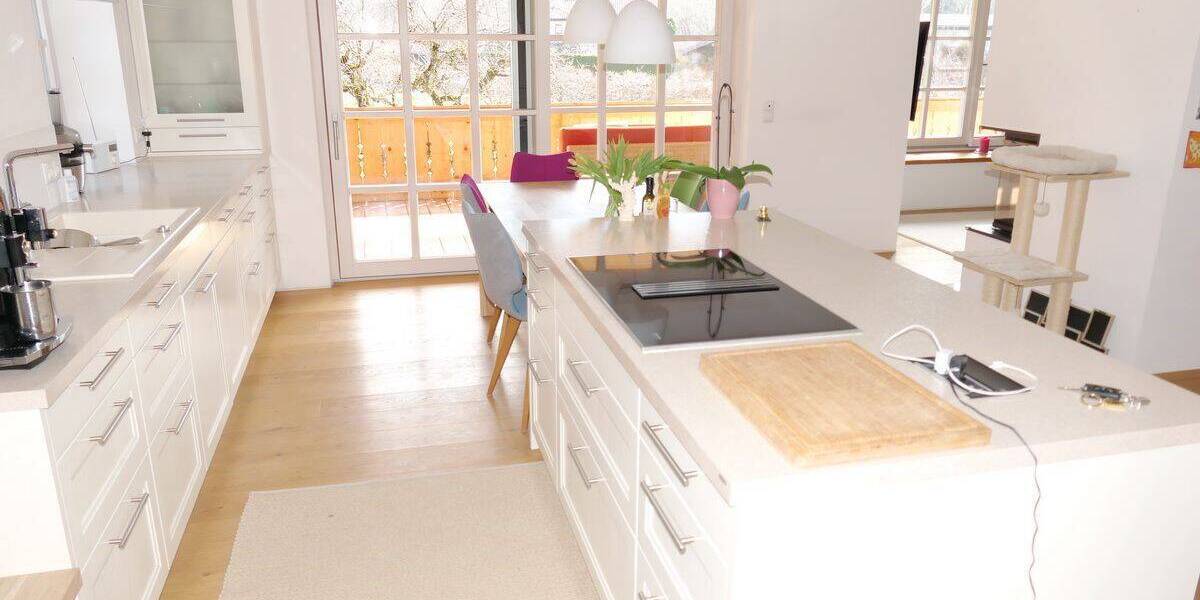 Etagenwohnung Lenggries - 4 Zimmer, 161 m&sup2;, 2.250&euro; | Angebot:26129498