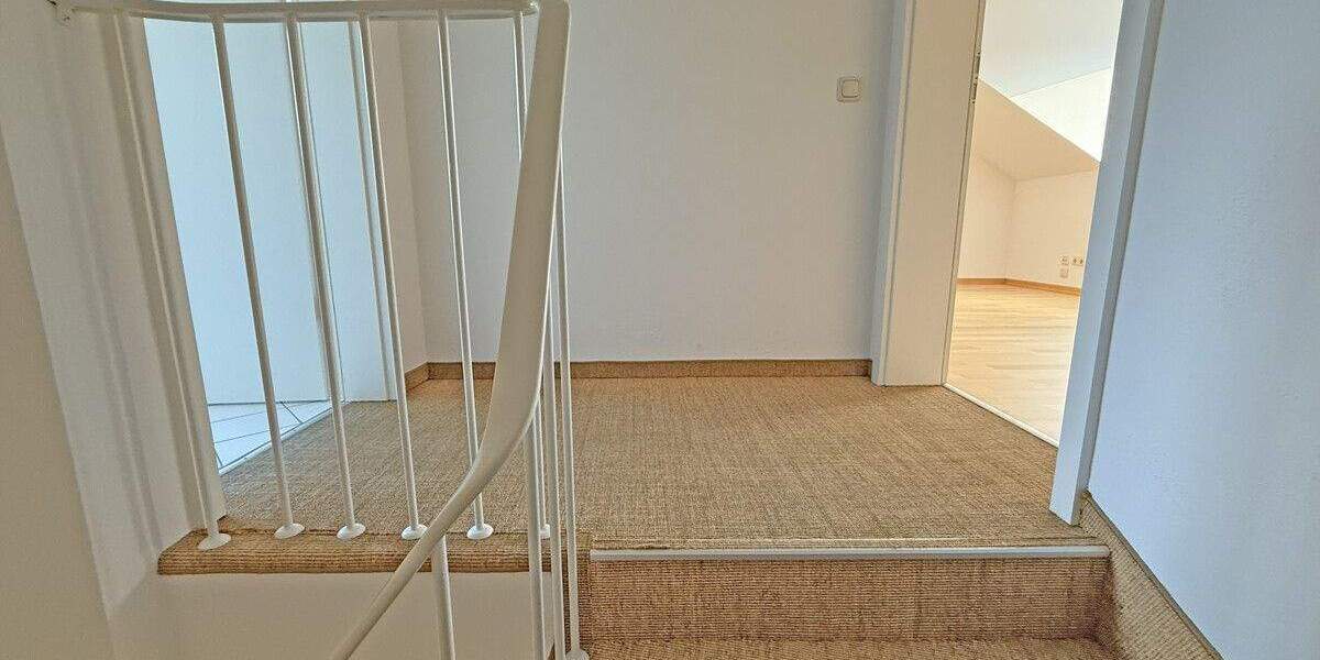 Doppelhaushälfte Neuried - 6 Zimmer, 135 m&sup2;, 2.820&euro; | Angebot:24656010