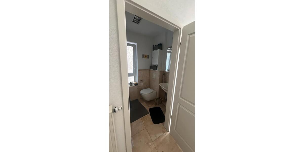 Wohnen auf Zeit Stuttgart Stuttgart-Süd - 30 Zimmer, 65 m&sup2;, 850&euro; | Angebot:26652490