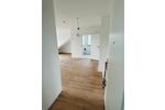 Schöne Dachgeschosswohnung in Langenfeld 2 zimmer