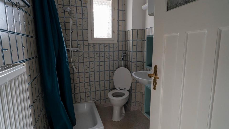 Dachgeschoßwohnung Saarbrücken St. Arnual - 3 Zimmer, 80 m&sup2;, 980&euro; | Angebot:26236826