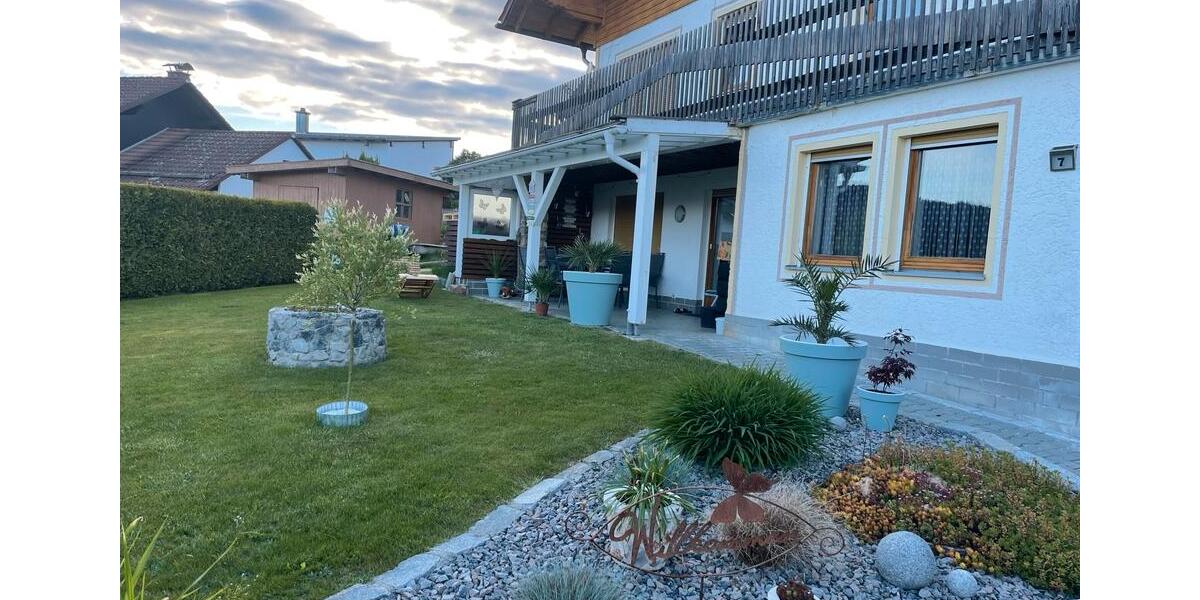Erdgeschoßwohnung Schöfweg - 5 Zimmer, 165 m&sup2;, 1.100&euro; | Angebot:26413845
