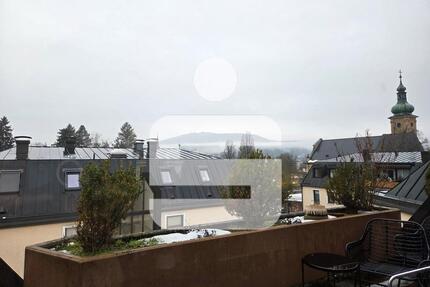 Oberste Wohnung mit Dachterrasse! 2 zimmer