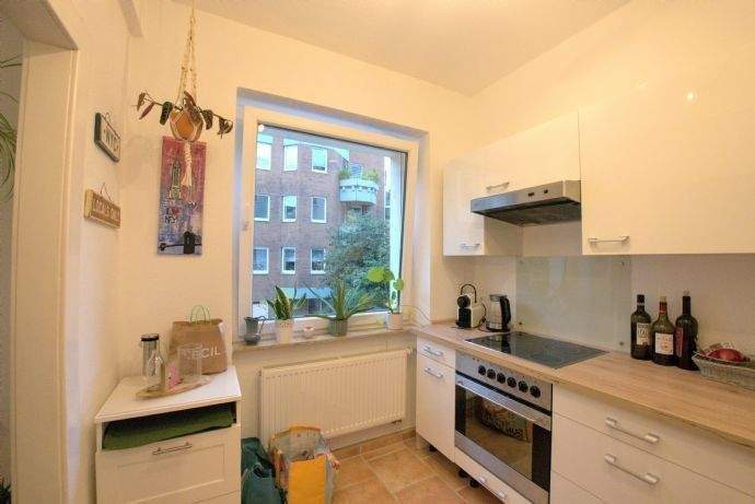 Etagenwohnung Düsseldorf Stadtmitte - 1 Zimmer, 50 m&sup2;, 700&euro; | Angebot:25278878