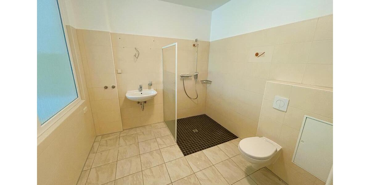 Etagenwohnung Wurzen - 1 Zimmer, 45 m&sup2;, 295&euro; | Angebot:24815386