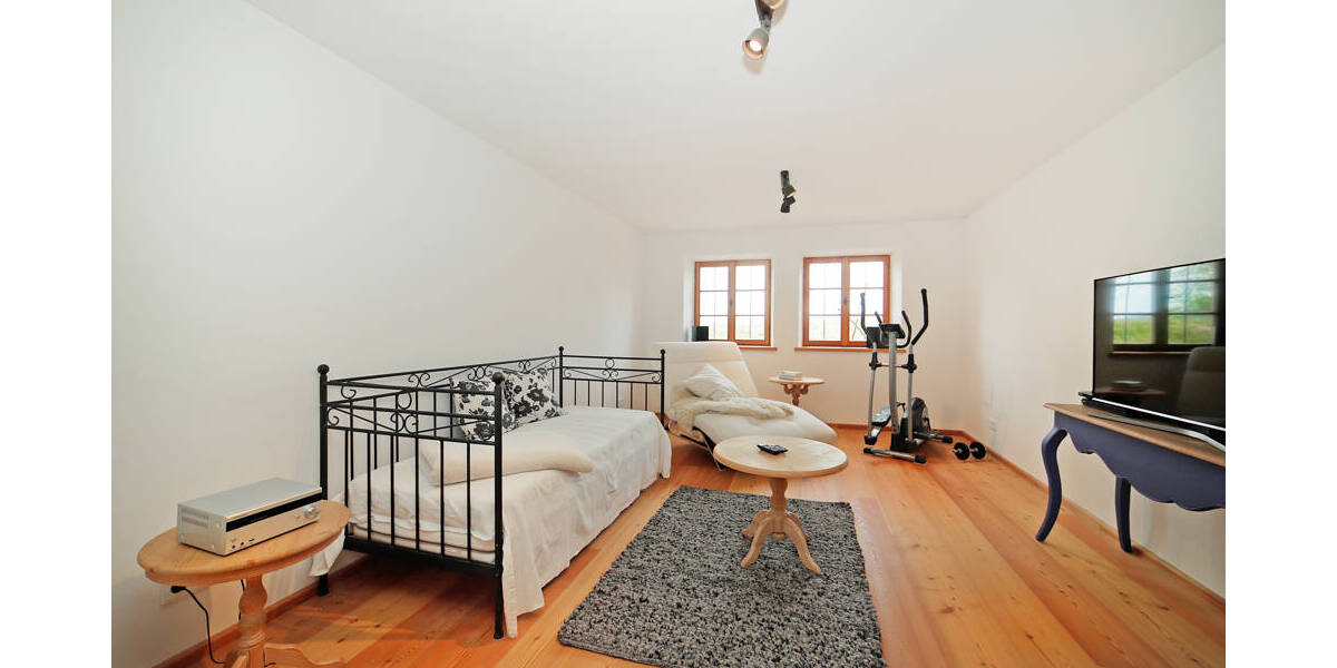 Etagenwohnung Fischbachau - 4 Zimmer, 130 m&sup2;, 1.560&euro; | Angebot:26545164