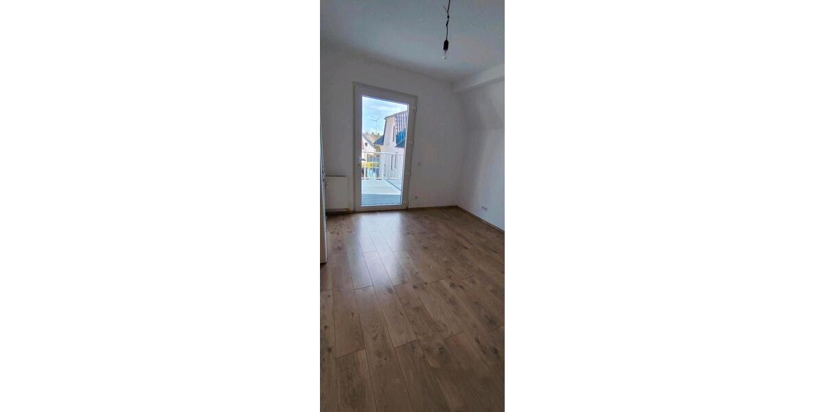 Etagenwohnung Wörrstadt - 3.5 Zimmer, 91 m&sup2;, 1.090&euro; | Angebot:25987798