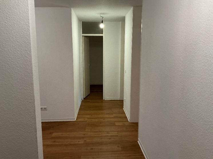 Etagenwohnung Esslingen am Neckar Oberesslingen - 4 Zimmer, 99 m&sup2;, 988&euro; | Angebot:26649387