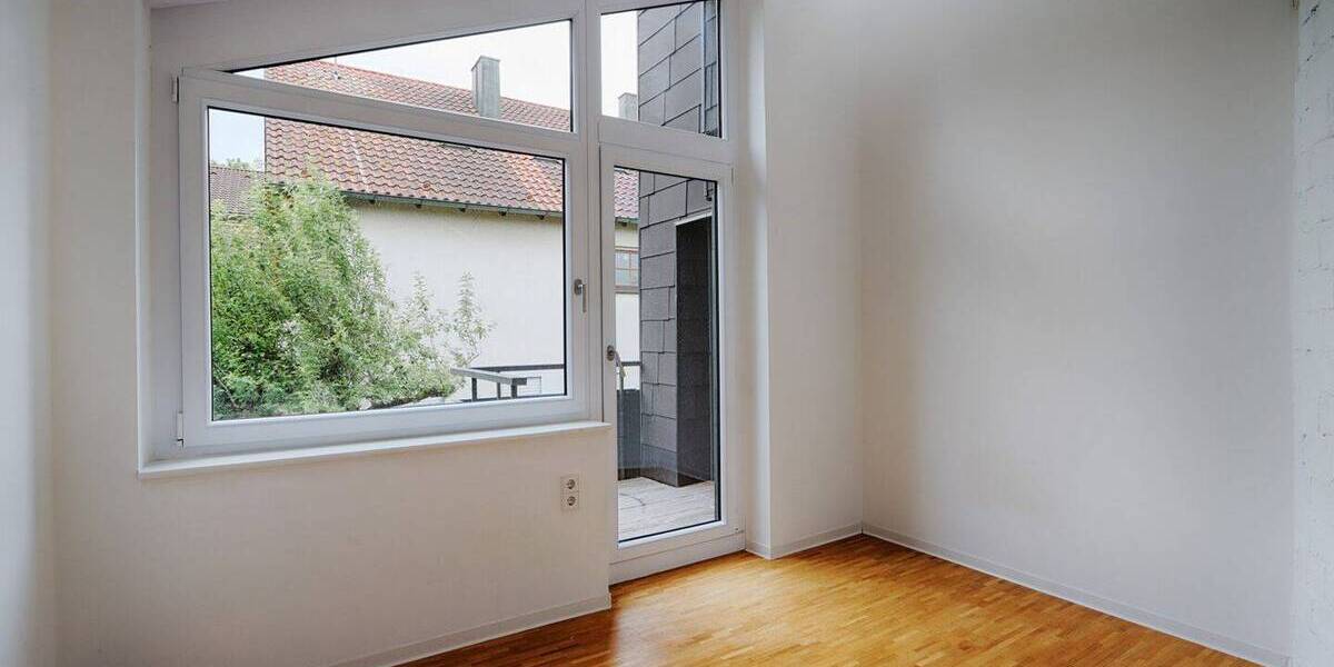 Einfamilienhaus Reutlingen Altenburg - 6 Zimmer, 197 m&sup2;, 2.750&euro; | Angebot:26908795