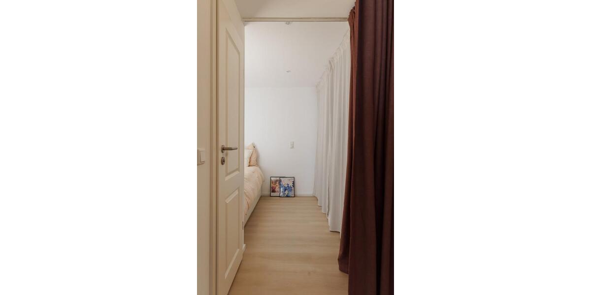 Eine wunderschöne möblierte Wohnung zu vermieten, Innenstadt zimmer