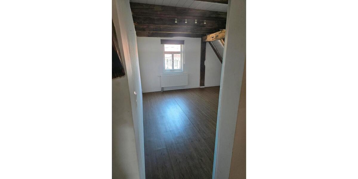 Maisonettenwohnung Frickenhausen - 4 Zimmer, 140 m&sup2;, 1.500&euro; | Angebot:26364868