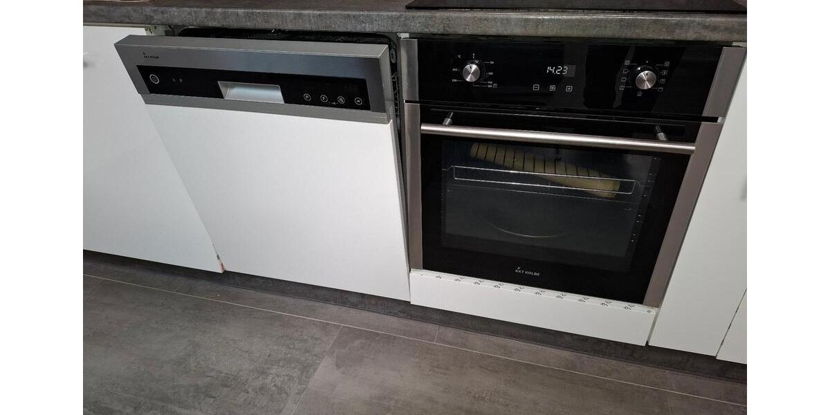 Dachgeschoßwohnung Saarbrücken Neue Bremm - 4 Zimmer, 84 m&sup2;, 840&euro; | Angebot:25331927