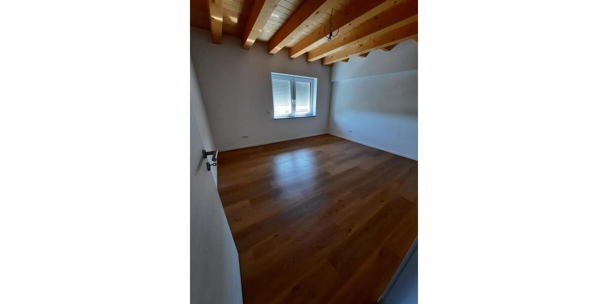 Etagenwohnung Birstein - 2 Zimmer, 86 m&sup2;, 750&euro; | Angebot:26516614