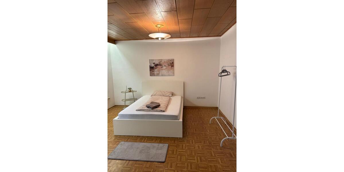Wohnen auf Zeit Ingolstadt - 5 Zimmer, 133 m&sup2;, 25&euro; | Angebot:25385634