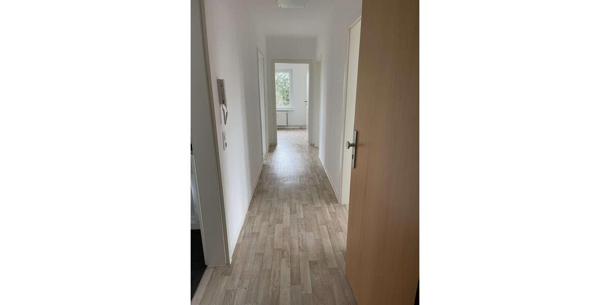 Dachgeschoßwohnung Grevesmühlen - 3.5 Zimmer, 63 m&sup2;, 473&euro; | Angebot:22712934