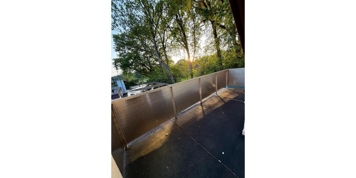 Dachgeschoßwohnung Wedemark - 3 Zimmer, 93 m&sup2;, 1.100&euro; | Angebot:26693492