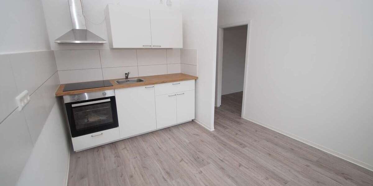 Etagenwohnung Magdeburg - 4 Zimmer, 83 m&sup2;, 872&euro; | Angebot:25118088
